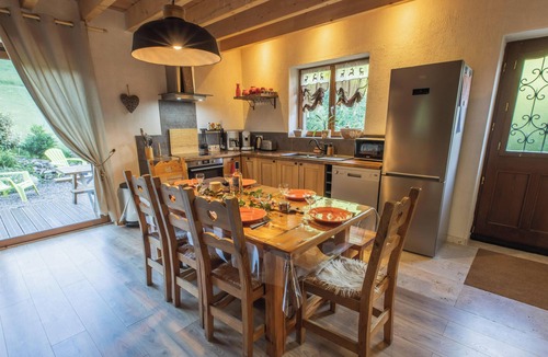 Gedre Ski Chalet | The Bordarriben Sauna and Spa