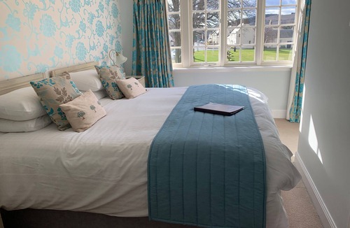 Kirk Yetholm Hotel | The Border Hotel