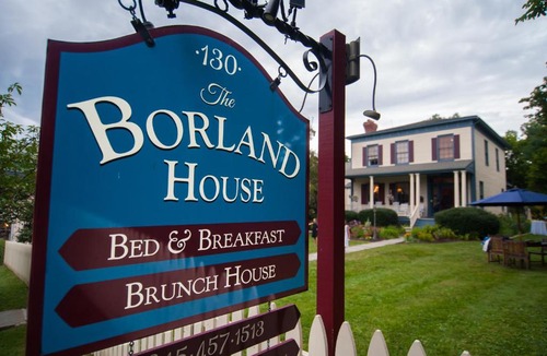 Montgomery Bed & Breakfast | The Borland House Inn
