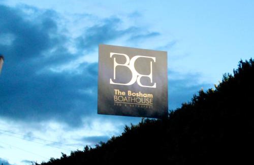 Bosham Bed & Breakfast | The Bosham Boathouse