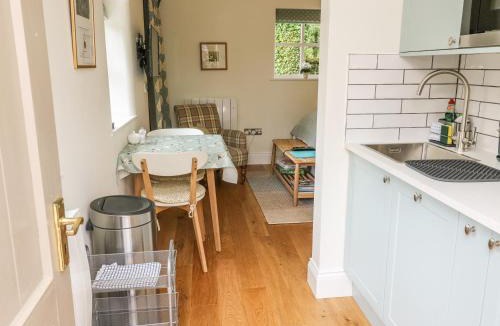 Arncliffe House | The Bothy