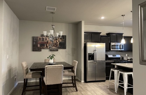 El Paso House | The Boulder Retreat