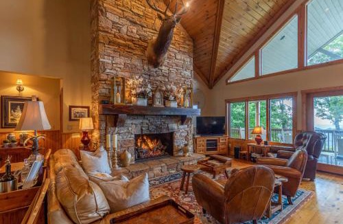 Boone House | The Boulders