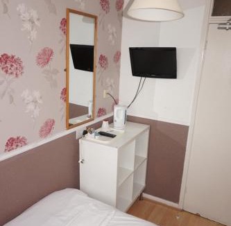 Headingley Bed & Breakfast | The Boundary Hotel - B&B