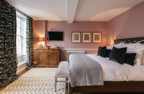 Shipston on Stour Hotel | The Bower House Restaurant & Rooms