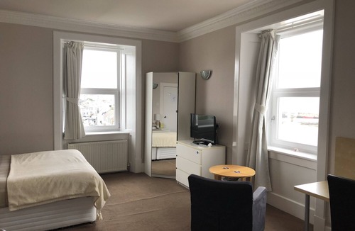 Bowmore Bed & Breakfast | The Bowmore House Bed & Breakfast