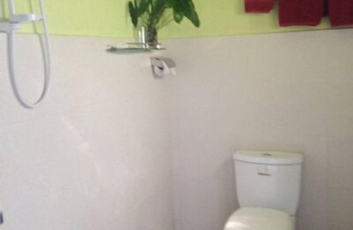 Kampung Kedawang Hotel | The Box Chalet