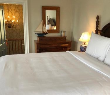 Provincetown Hotel | The Bradford