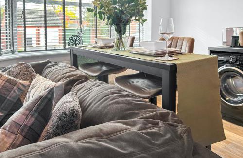 Leicester House | The Bradgate Escape