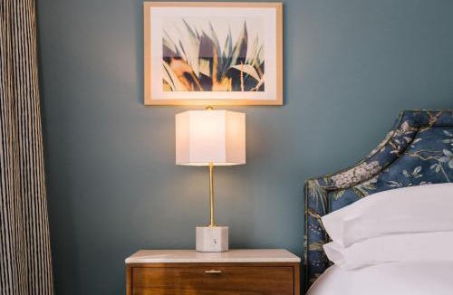 West Central Hotel | The Bradley