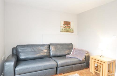 Monmouth House | The Brambles