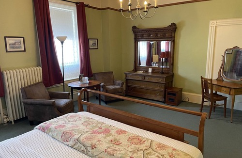 Brandon Hotel | The Brandon Inn - King Room