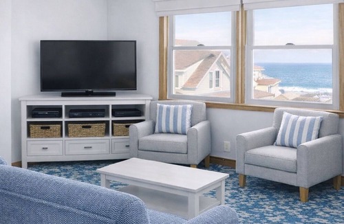 Higgins Beach Hotel | The Breakers Inn