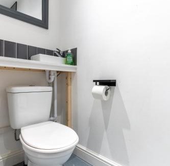 Everton Apartment | The Breckfield Hotel