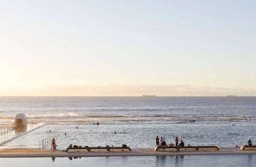 Merewether Apartment | The Breeze - holiday apartment in Merewether, Newcastle