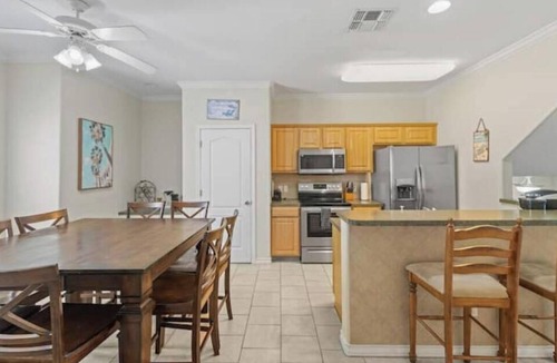Corpus Christi House | The Breezeways Padre Island Texas Townhome Resort Pool attached Garage