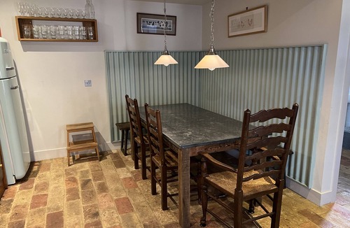 Boldre Apartment | The Brick Barn at Warborne Farm