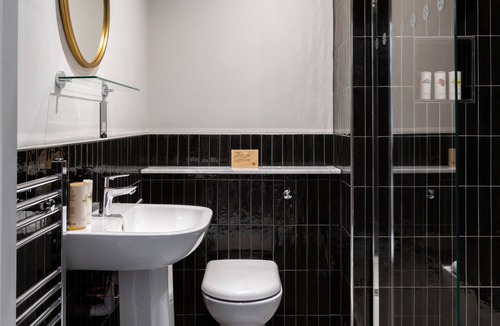 Runnymede Hotel | The Bridge Hotel