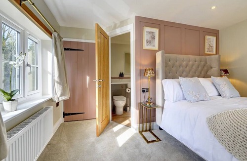 Henley-in-Arden House | The Bridge House Henley