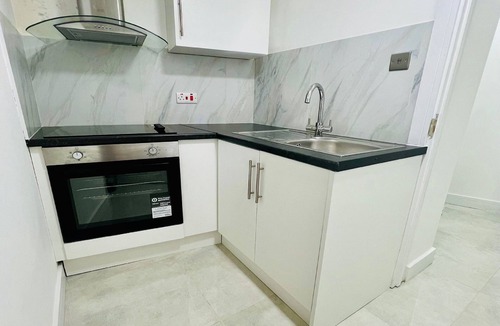 Reigate Hotel | The Bridge House Hotel