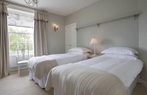 Ratho Hotel | The Bridge Inn