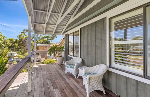 Manyana House | The Bridge Walk