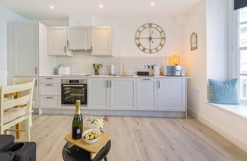 Brighton City Centre Apartment | The Brighton Haven in Bartholomews