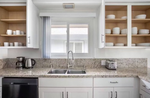 Ladera Heights House | The Brightwood Stay