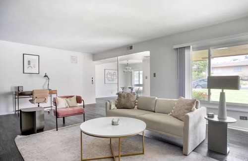 Ladera Heights House | The Brightwood Stay
