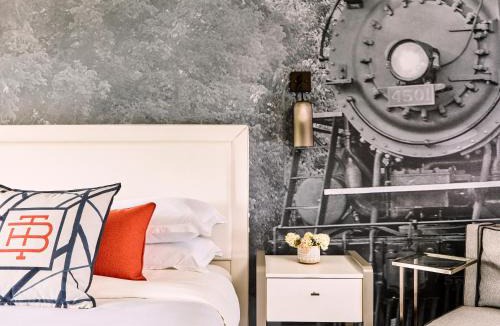 Bristol Hotel | The Bristol Hotel
