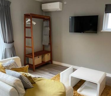 Meldreth House | The British Queen, Meldreth