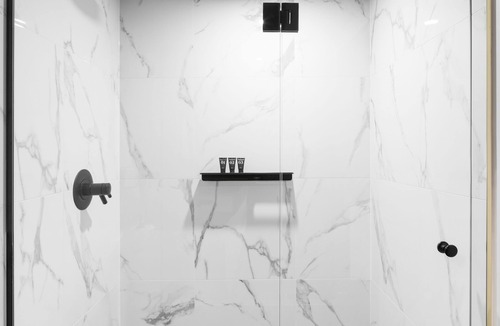 Riverside Hotel | The Broadview Hotel