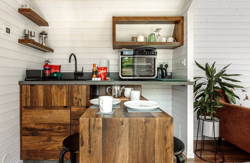 Cymau Cabin | The Brook at Oak Mead