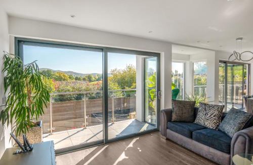 Cradley House | The Brook - Uk45836