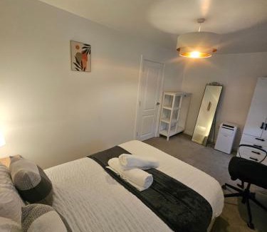 Gravesend Bed & Breakfast | The Brown Rest House