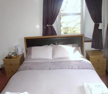 Watten Hotel | The Brown Trout Hotel