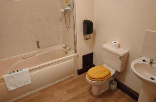 Saltash Hotel | The Brunel