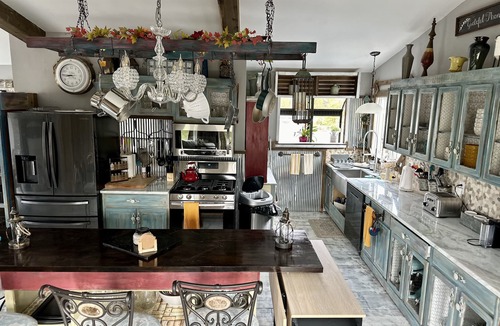 Boston Heights House | The Brupoppy Farm & Stay is farm located in the heart of Boston Heights Ohio.