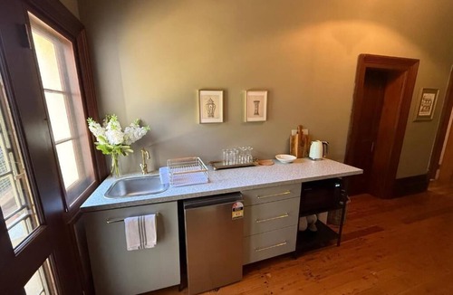 Parkes House | The Buchanan 1894