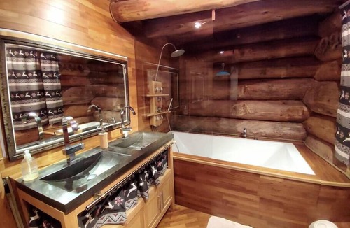 Tendon Ski Chalet | The BuckeyLodge, an enchanting spot next to the waterfalls
