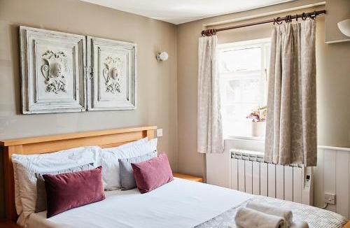 Corhampton Bed & Breakfast | The Bucks Head