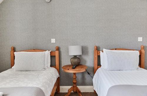 Corhampton Bed & Breakfast | The Bucks Head