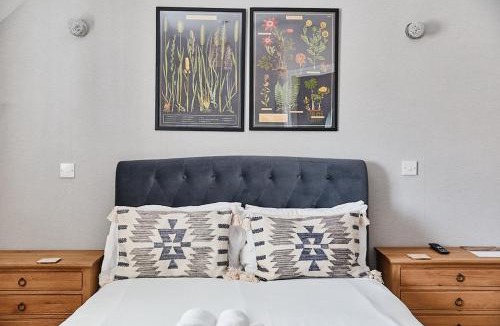 Corhampton Bed & Breakfast | The Bucks Head