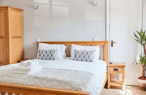 Corhampton Bed & Breakfast | The Bucks Head