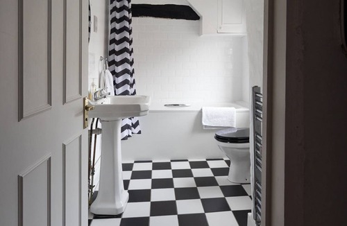 Wargrave Hotel | The Bull at Wargrave