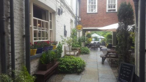 Horncastle Hotel | The Bull Hotel