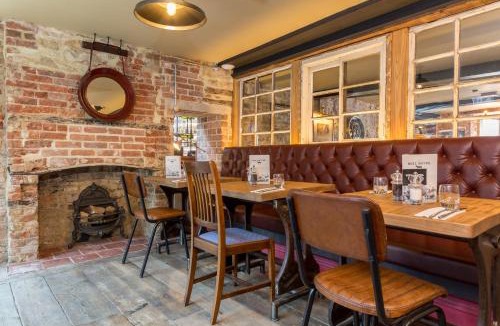 Olney Bed & Breakfast | The Bull Hotel