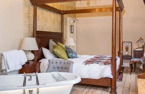 Olney Hotel | The Bull Hotel