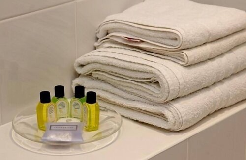 Rolvenden Bed & Breakfast | The Bull Inn Lodges