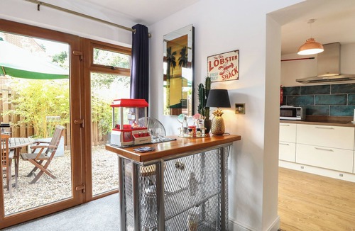 Norwich Cottage | The Bull Pen